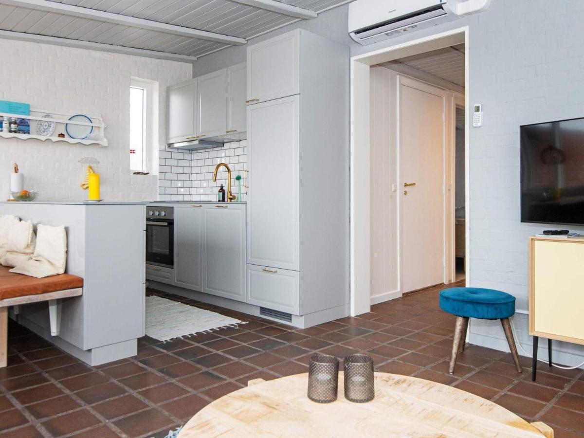 5 Person Holiday Home In Henne 亨讷斯特兰德 外观 照片