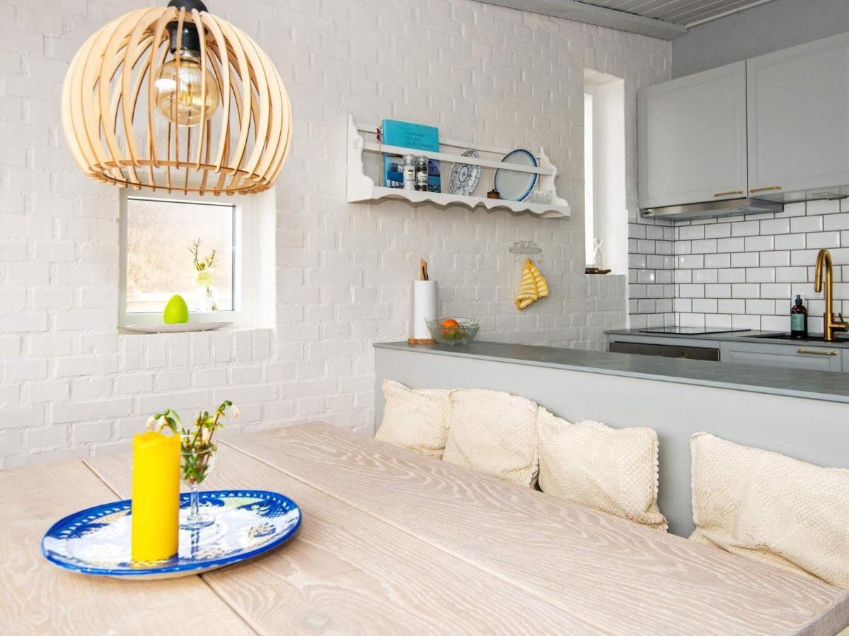 5 Person Holiday Home In Henne 亨讷斯特兰德 外观 照片