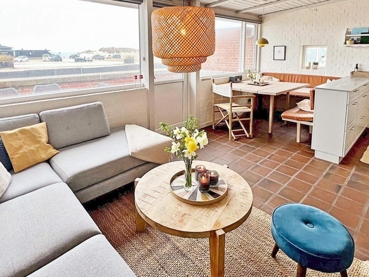 5 Person Holiday Home In Henne 亨讷斯特兰德 外观 照片